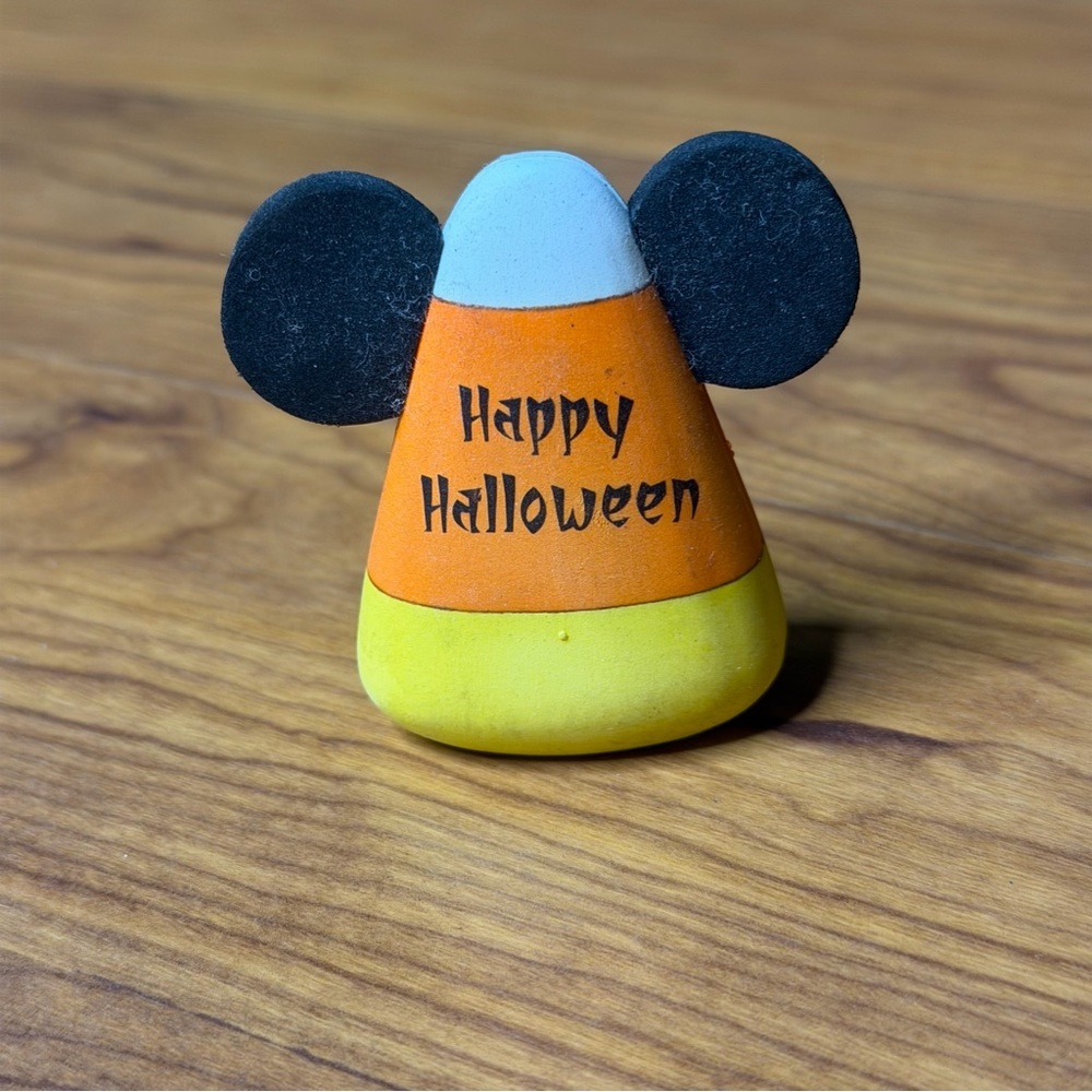 Walt Disney World Parks Vintage Car‎ Antenna Topper Happy Halloween Candy Corn